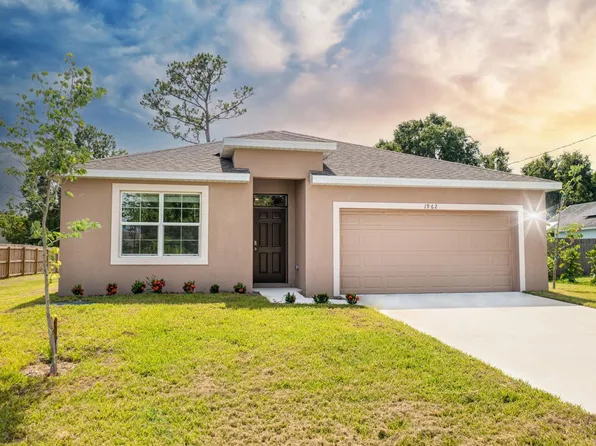1962 SW Aladdin St, Port St Lucie, FL 34953