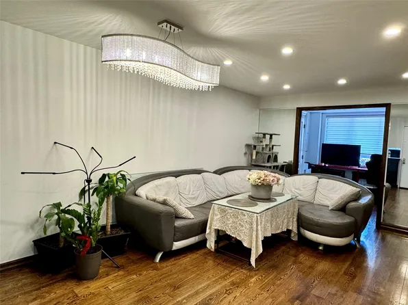 2121 Shore Parkway #4P, Brooklyn, NY 11214