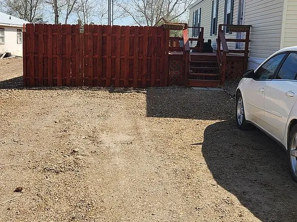 621 Knapp St, Wolf Point, MT 59201