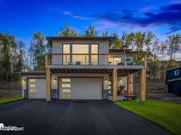 18008 Rivervista Rd, Eagle River, AK 99577