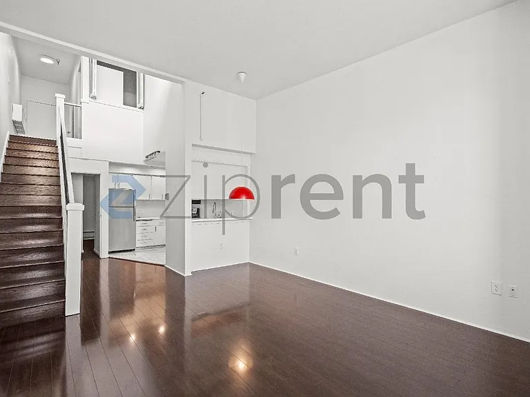 1406 Harvard Ave #16 — Photo 6