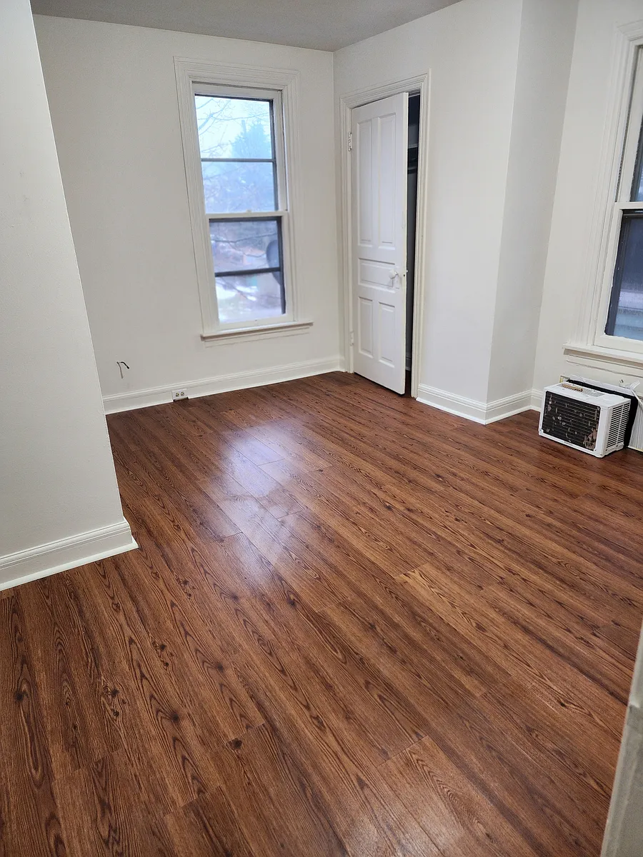 Building Photo - 332 Bosler Ave #2