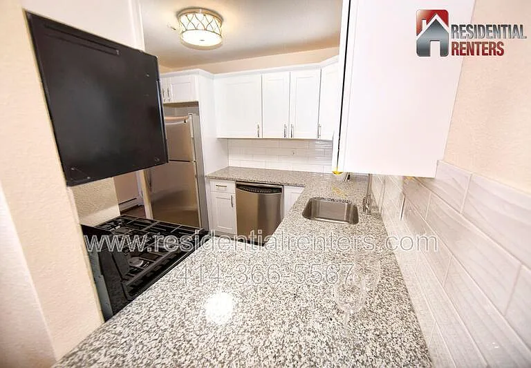 4000 W Rivers Edge Cir #25 — Photo 7