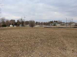 1795 Nagle Ave, Manitowoc, WI 54220