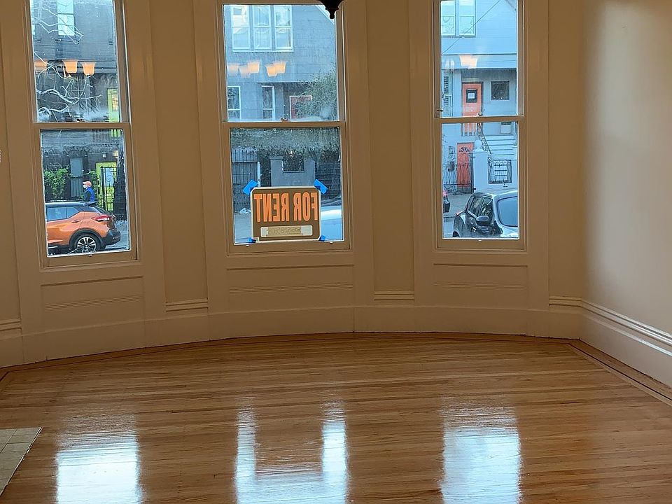 1st image of 469 Noe St