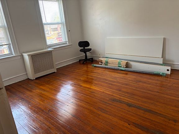 2nd image of 22-15 42nd St #2