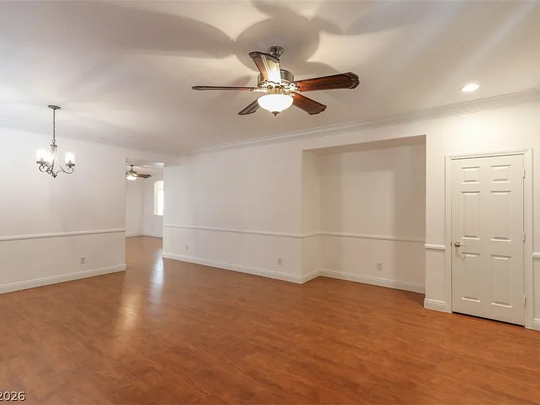 11073 Village Ridge Ln — Photo 6