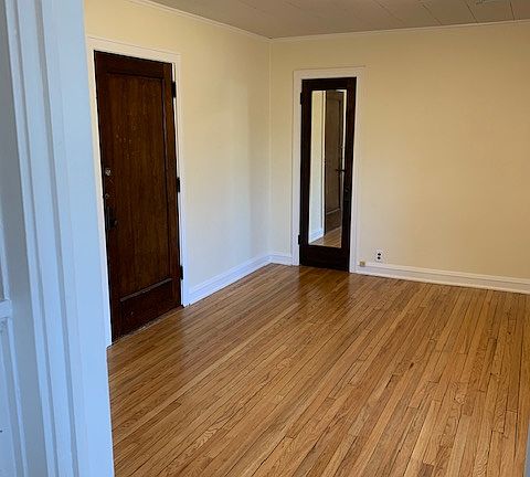 2nd image of 203 16th St S APT 102