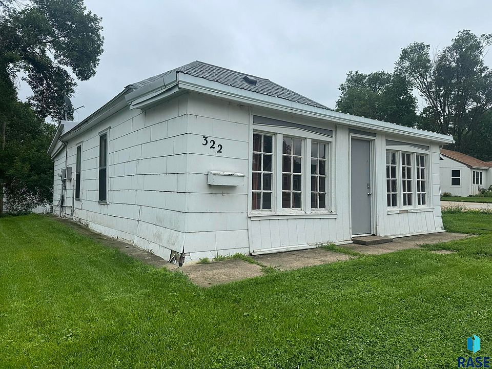 1st image of 322 N Catherine Ave