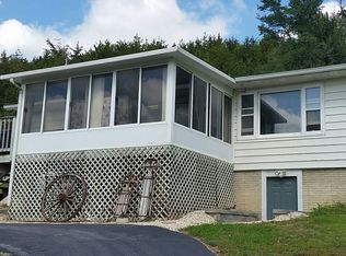 23592 Fawn Hollow Rd, Elkader, IA 52043