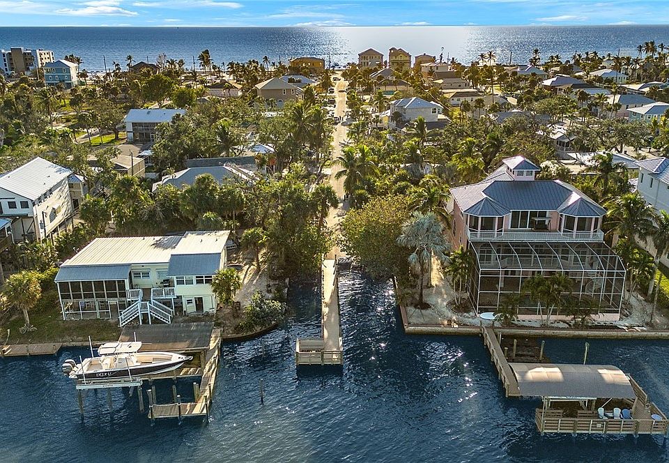 1st image of 150 Coconut Dr