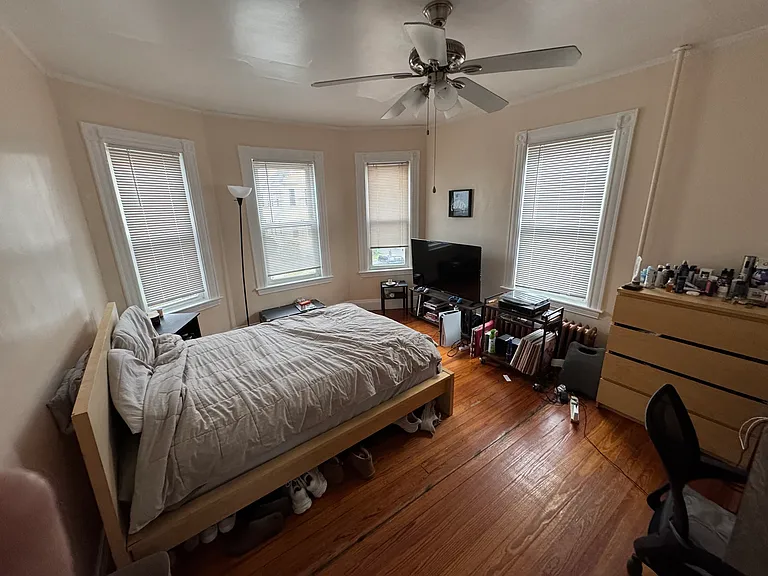 71 Fairbanks St — Photo 12