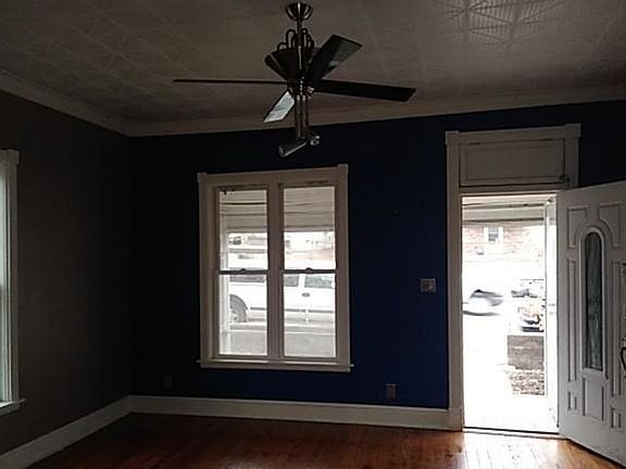 5th image of 1611 Southwest Blvd