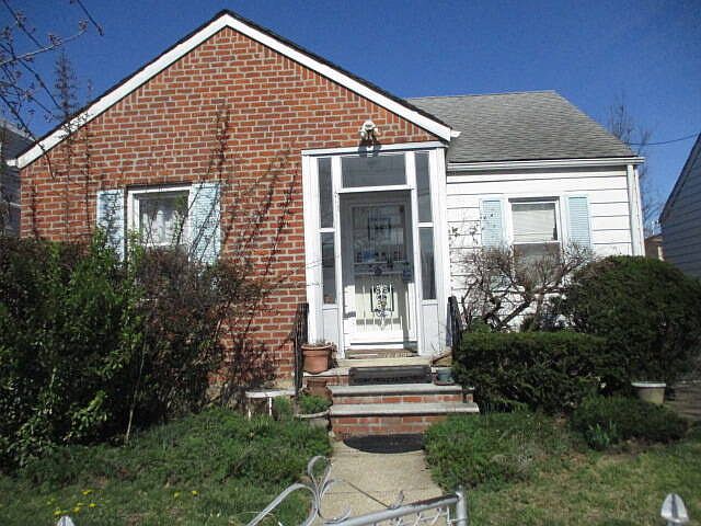 1st image of 132-35 156th St