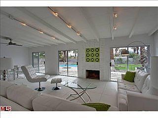 5th image of 1863 E Park Dr