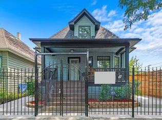 651 N Waller Ave, Chicago, IL 60644