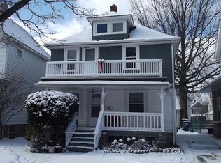 1560 Westwood Ave, Lakewood, OH