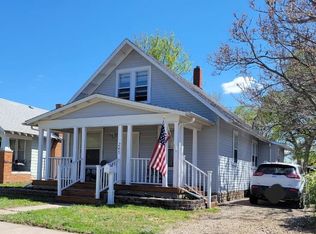 265 W 3rd St, Hoisington, KS 67544