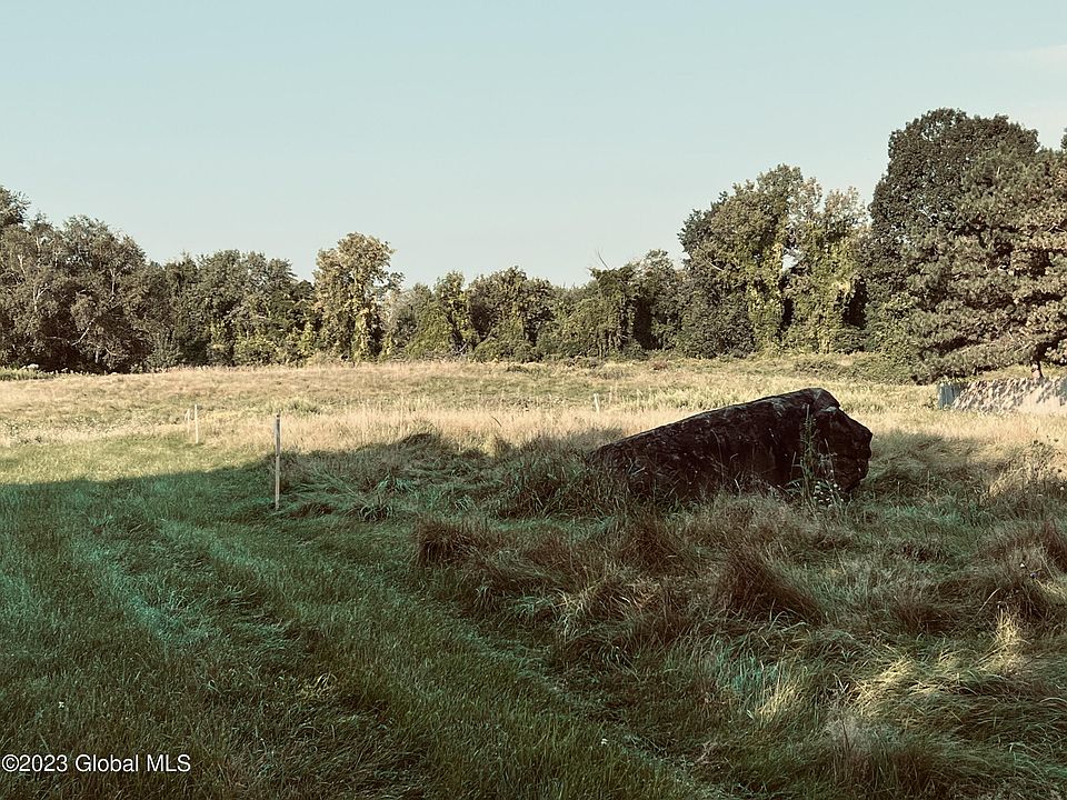 2nd image of 82 Dunsbach Ferry Road