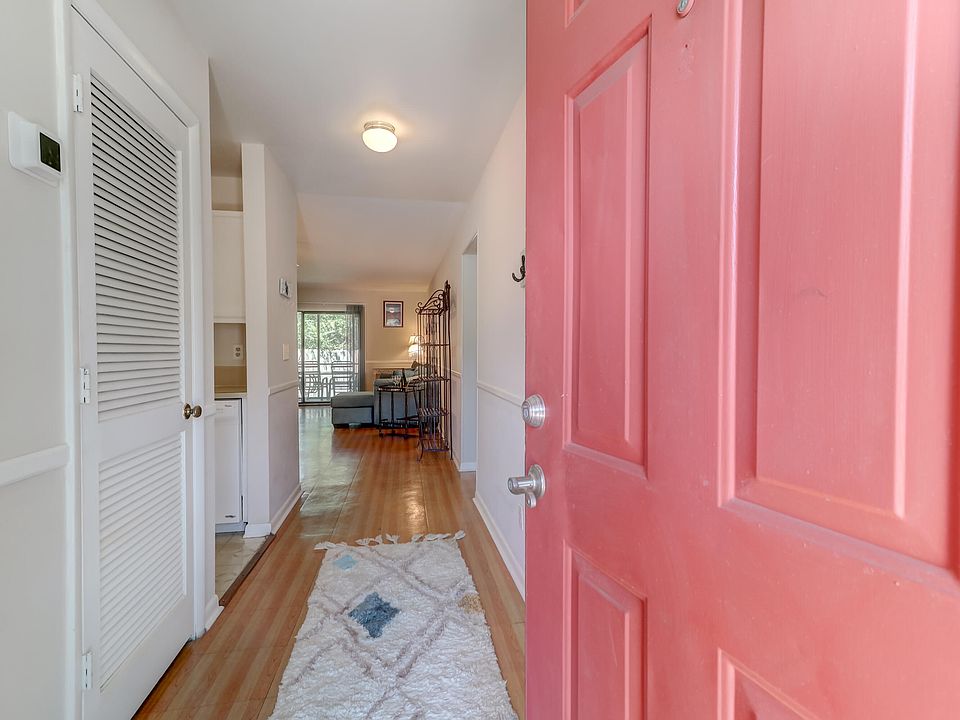 1530 Fort Johnson Rd Charleston SC Zillow