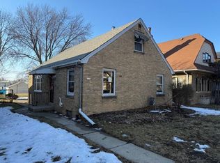 4175 North 22nd STREET, Milwaukee, WI 53209