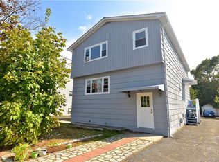 74 Highland St, West Haven, CT 06516