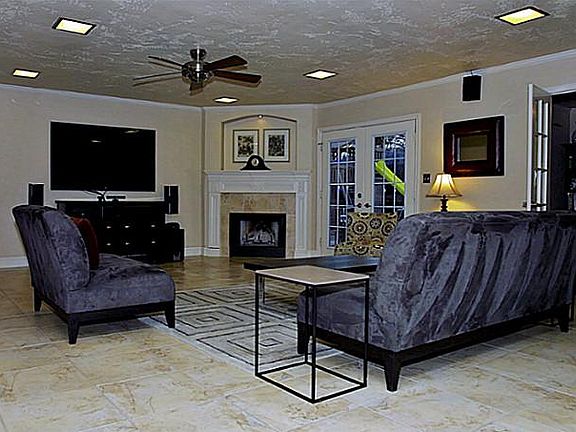 4th image of 705 Westbrook Dr