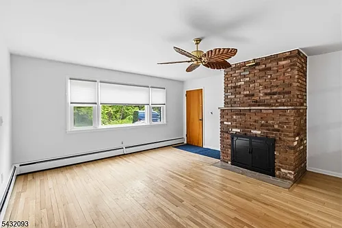 15 Emmet Ave Photo 1