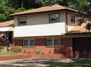 504 Sweeney Rd, Virginia Beach, VA 23452