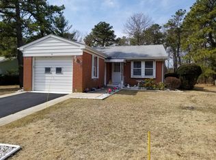 41 Constitution Blvd, Whiting, NJ 08759