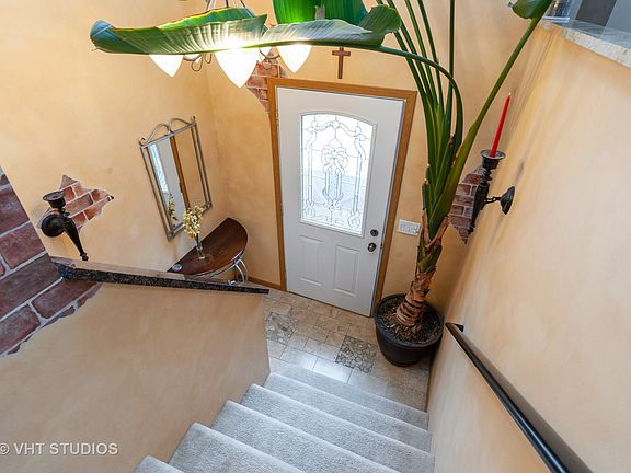 2nd image of 25698 W Marion Ave