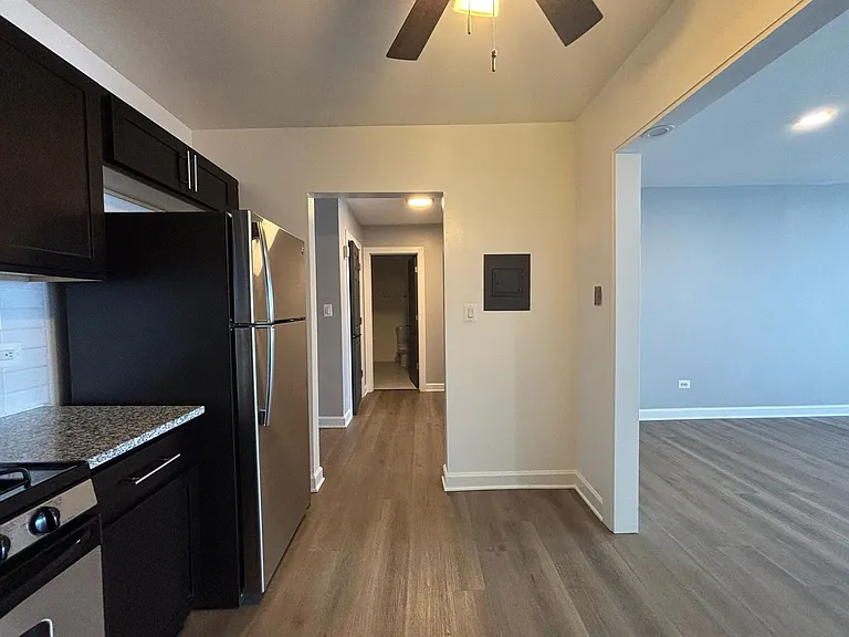 Northgate Addison Apartments — Photo 12