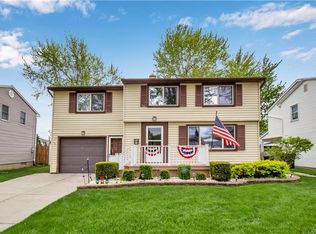15 Marlee Dr, Tonawanda, NY 14150