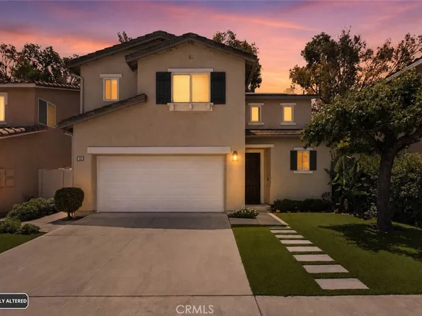 102 Millbrook, Irvine, CA 92618