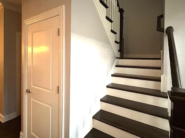 406 Kelly Ln — Photo 22