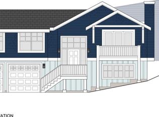 18 Sparrow Ct, Bellingham, WA 98229