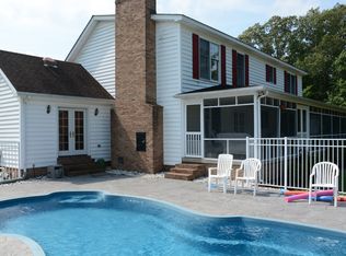 47847 Molls Cove Ln, Saint Inigoes, MD 20684