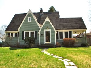 21 Point View Dr, East Greenbush, NY 12061