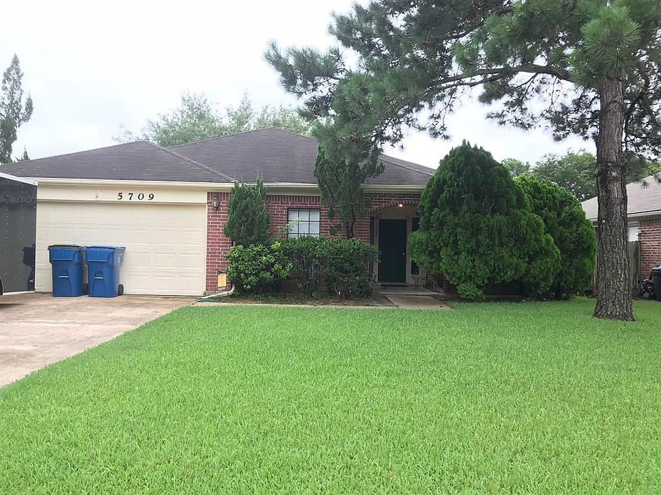 1st image of 5709 Village Park Dr
