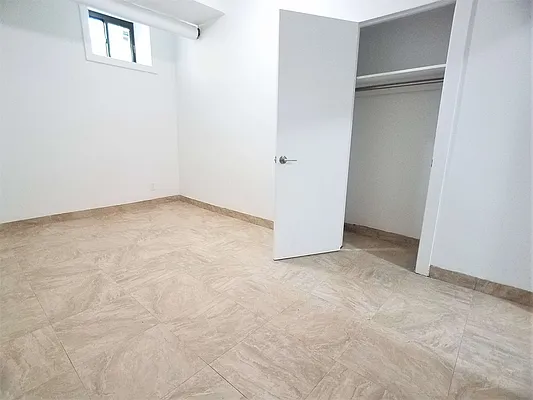 Rented by EXR | media 46