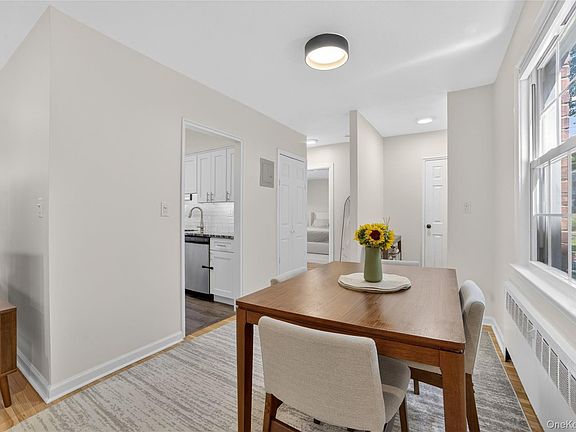 4th image of 17 Fieldstone Drive #151