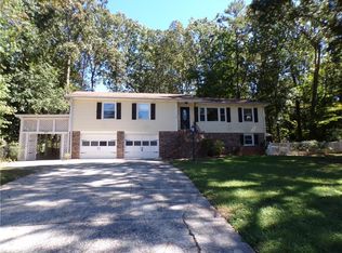 2942 Timberline Rd, Marietta, GA 30062