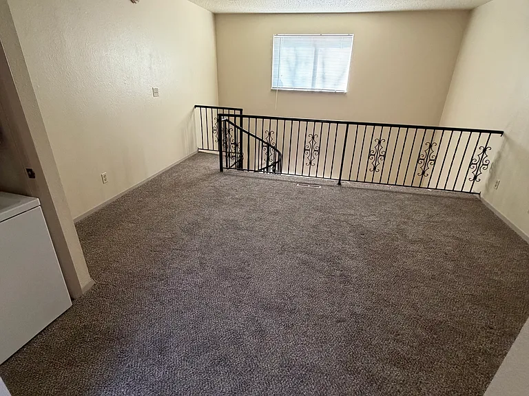 Spanish Villas Apts — Photo 11