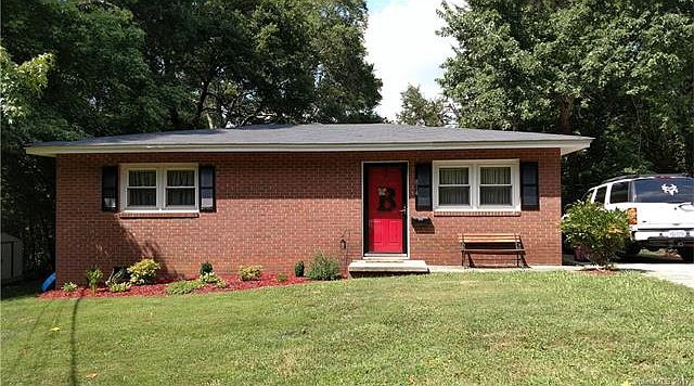 1st image of 814 Dogwood Dr