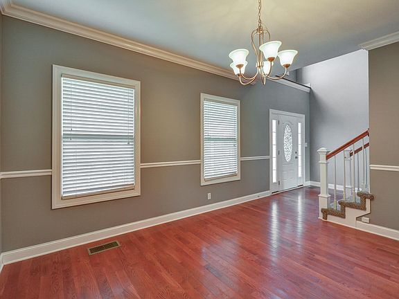 4th image of 1188 Northfield Dr