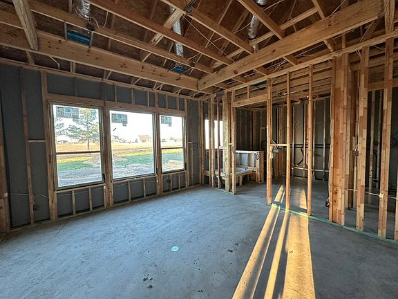 7th image of this home