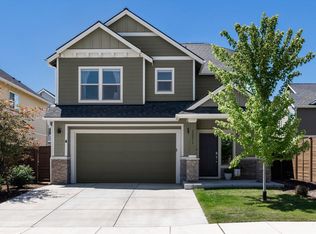 20571 Rolen Ave, Bend, OR 97702