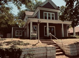 1908 Cecil St, Waynoka, OK 73860