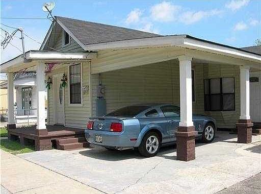 2nd image of 727 Derbigny St