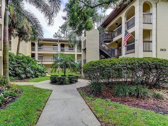 2nd image of 3423 Mermoor Dr APT 101
